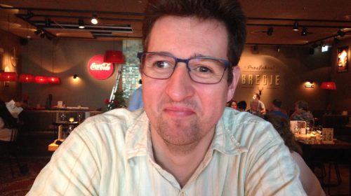 Nieuwegeiner Machael de Leeuw start Kerstkaarten doneeractie voor een goed doel