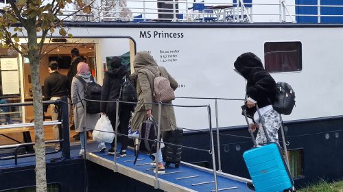 72 mannen en vrouwen aan boord van de MS Princess