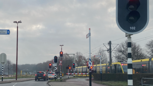 Tramovergang aan de Symfonielaan  beveiligd, of toch niet?