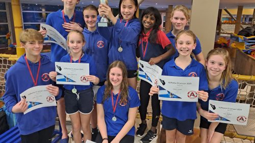 Schoonspringers Aquarijn pakken koppositie 5-kamp in eigen huis