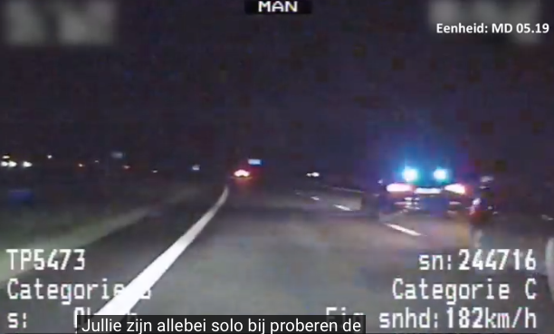 Achtervolging met hoge snelheid eindigt in Nieuwegein, politie geeft beelden vrij