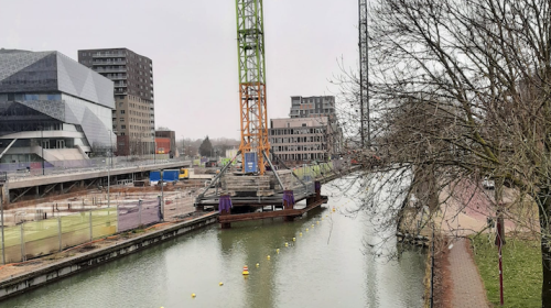 Torenkranen domineren de binnenstad van Nieuwegein