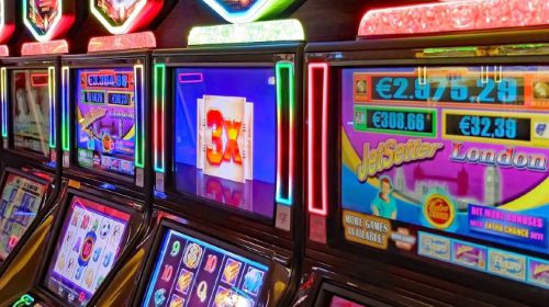 Groeiend geld op jackpot gokkasten