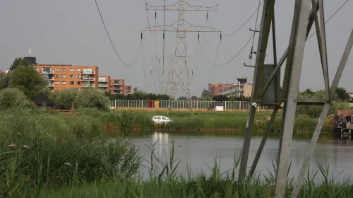 Nieuwegeinse hoogspanningskabels gaan eindelijk onder de grond