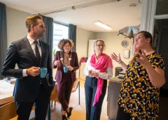 Demissionair minister Hugo de Jonge bezoekt Nieuwegein