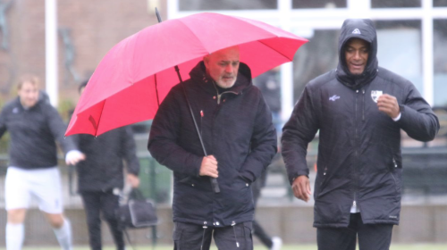 Ondanks rode kaart, is eerste overwinning voor JSV 1 een feit