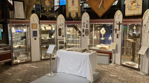 Expositie ‘Van KERK tot ZERK’