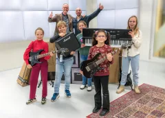 Nieuwe instrumenten voor het ‘KOM Together Buurtorkest’