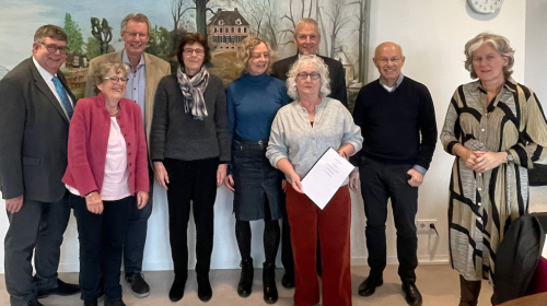 Overeenkomst getekend voor hospice en logeerhuis op Mondriaanlaan