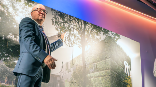 Vernieuwing Sport- en evenementencomplex Merwestein officieel gestart