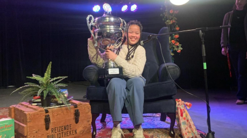 Sienna Petres voorleeskampioenne van Nieuwegein