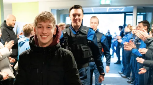 Gouden medaillewinnaars Skills The Finals gehuldigd op Veiligheid & Defensie College