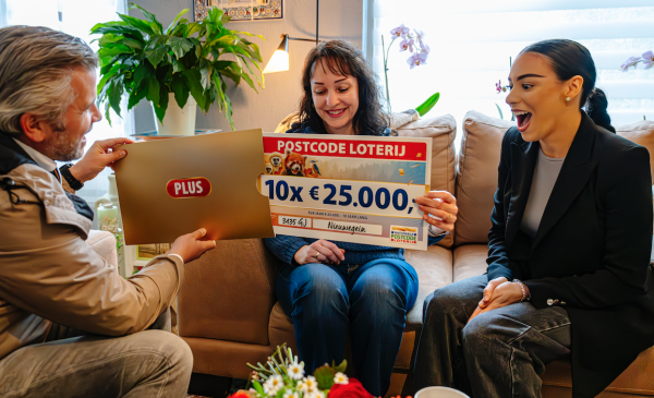Hilde uit Nieuwegein wint tien jaar lang 25.000 euro per jaar bij de Postcode Loterij