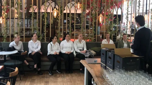 Horeca & Toerisme College helpt met ruim 40 studenten 24H Chefs tot succes maken