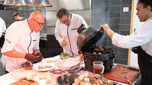 Onverwacht hoge groei koksstudenten dwingt Horeca & Toerisme College tot uitbreiding keukens