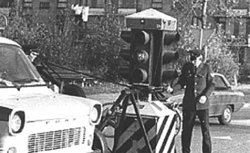 Nieuwegein Toen & Nu: ‘Verkeersregelaars’