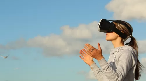 Waarom Real-time Entertainment in 2025 het internet overneemt