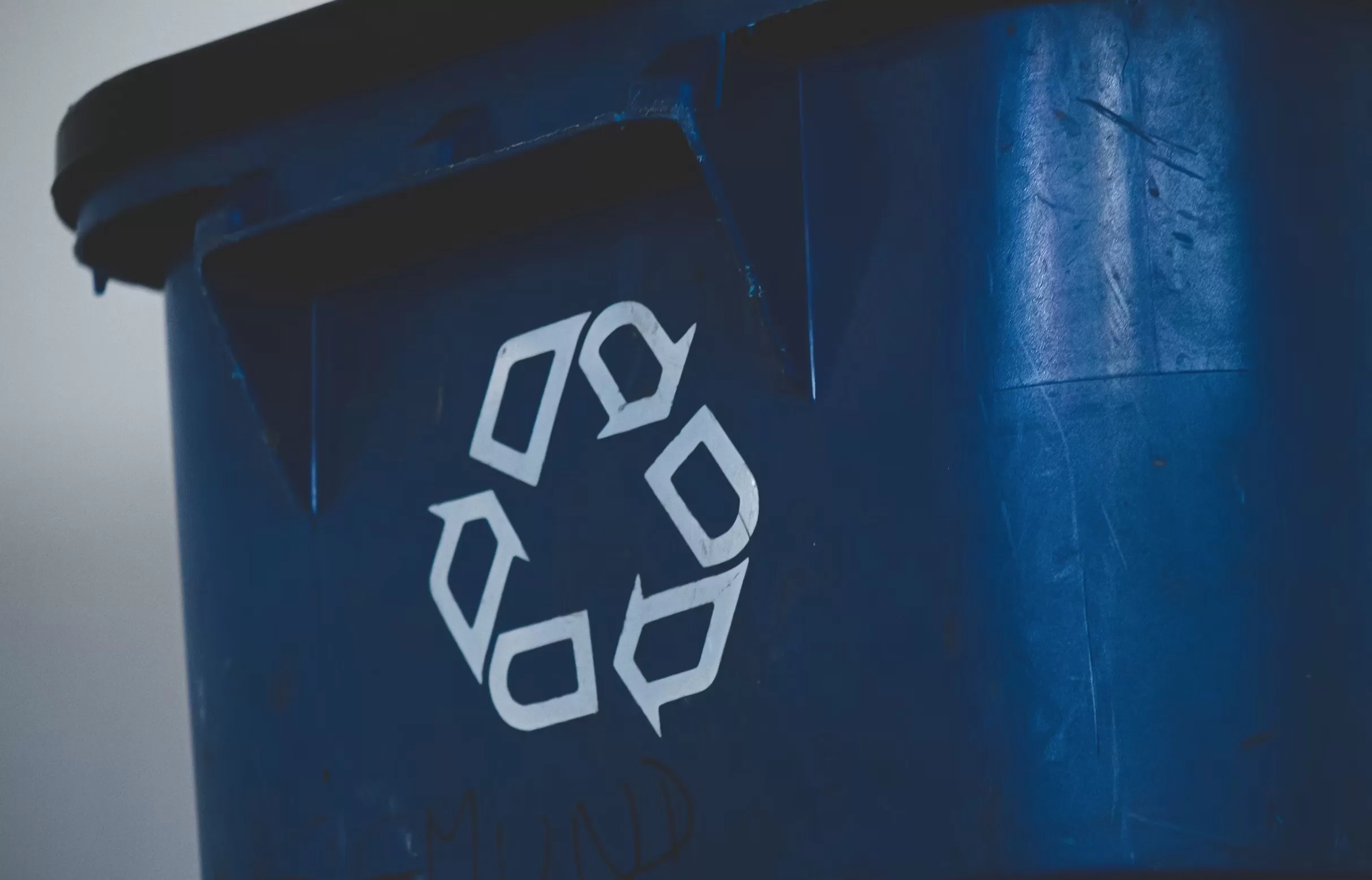 Container