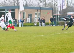SV Parkhout verliest in de laatste minuten van De Alblas met 3-2