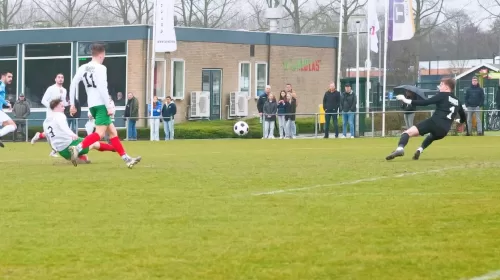 SV Parkhout verliest in de laatste minuten van De Alblas met 3-2