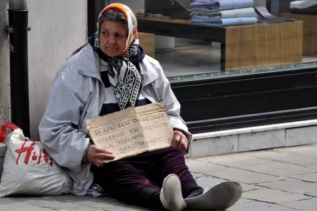 Roemeense bedelaarster