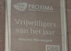 Gewonnen Award ‘Vrijwilliger van het Jaar’ krijgt mooi plekje in het Hospice van Nieuwegein