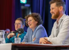 Nieuwegeins Burgerakkoord overhandigd aan gemeenteraad