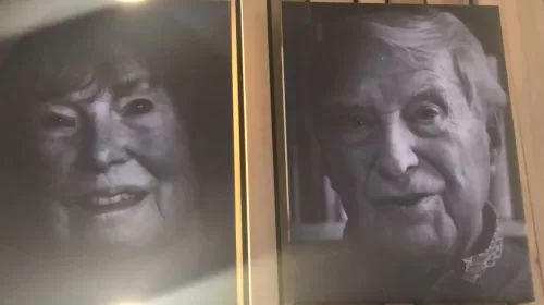 Foto-expositie ‘Zij waren jong in de oorlog’ in de foyer van DE KOM