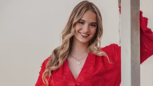 Wordt Amber de Bie uit Nieuwegein Miss Aura Netherlands 2025?