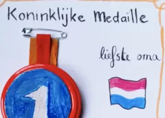 Koninklijke onderscheiding knutselen in Dorpshuis Fort Vreeswijk