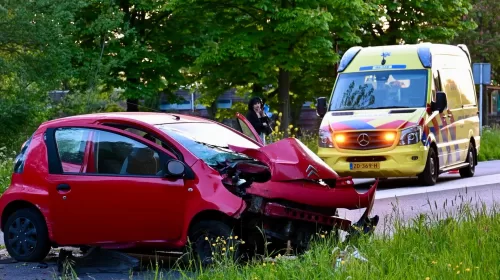 Maaltijdbezorger gewond na eenzijdig ongeval op de Parkhout