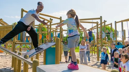 Nieuwe sport- en speellocatie in Galecopperpark sportief geopend met clinics en sportplezier