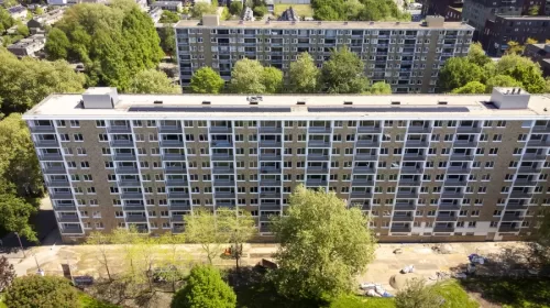 Eerste flat Nijpelsplantsoen opgeknapt