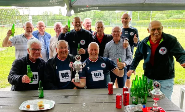 Walking Football sv Parkhout wint opnieuw het DOM toernooi bij FC Utrecht
