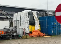 Oude SUNIJ tram wordt geveild en komt niet als deel in het Atrium van het Stadshuis