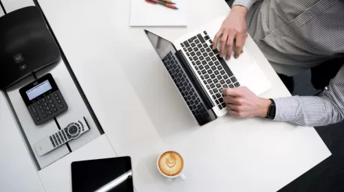 Administratie zonder hoofdpijn: slimmer werken met één systeem
