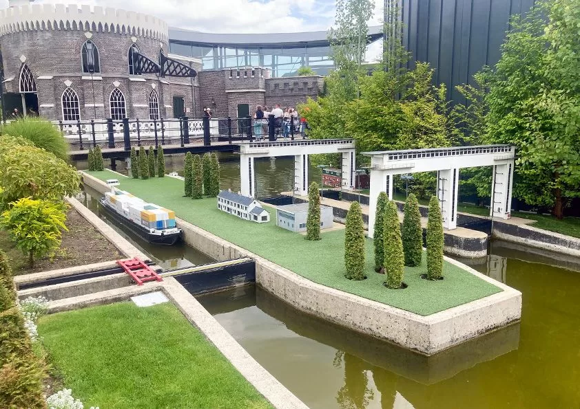 Beatrixsluis in Madurodam