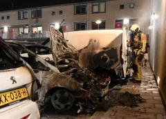 Meerdere auto’s verwoest door felle brand in Nieuwegein