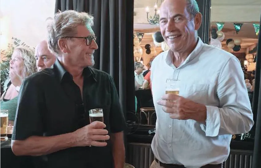 Biertje drinken in de Componist