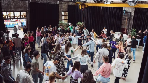 Kennismaken met Buddy to Buddy? Dans de Dabke op 16 oktober in Nieuwegein