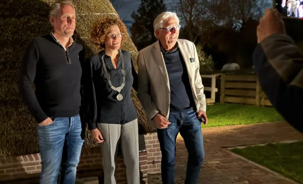 Poldermolen Oudegein schittert voortaan ook in het donker