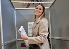 Verkiezingsactiviteiten in aanloop naar 18 maart, inwoners in gesprek met lokale partijen