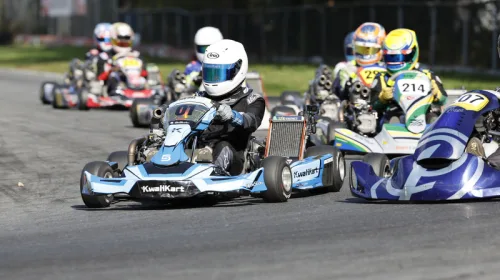 Nieuwegeinse Vallerie (13) maakt indruk op NK karten