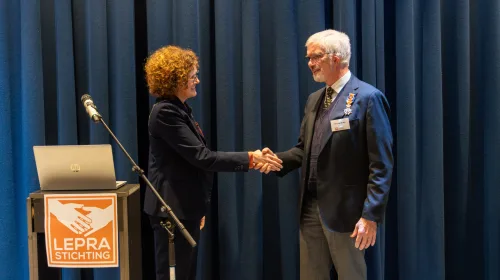 Nieuwegeinse arts Wim van Brakel benoemd tot Officier in de Orde van Oranje-Nassau