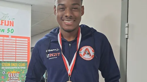 Schoonspringers Aquarijn pakken 16 medailles in Amsterdam