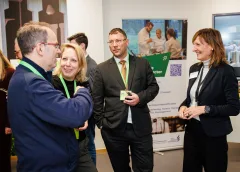 Horeca & Toerisme College viert geslaagde jubileumtour na vijf jaar Nieuwe Newtonbaan