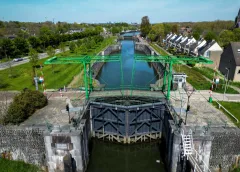 Koninginnensluis gaat 14 juli open, tijdelijke Emmabrug verdwijnt al eerder