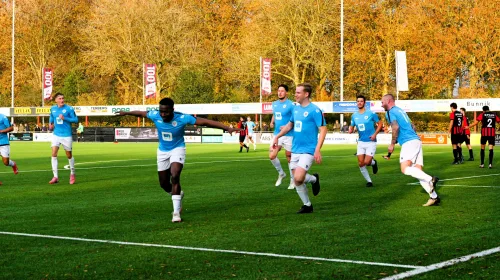 SV Parkhout wint streekderby bij VVIJ na enerverende tweede helft: 2-3