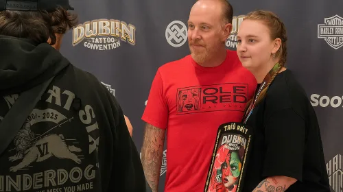 Nieuwegeinse Shannon Romijn pakt 3e prijs op het International Dublin Tattoo Convention 2025