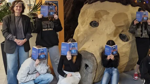 Kinderboekenschrijfster Bibi Dumon Tak op Oosterlicht